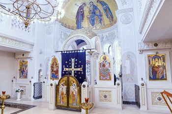 Расписание богослужений в храмах Патриаршего центра духовного развития детей и молодежи на период новогодних и рождественских праздников 2021-2022 г.г.