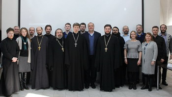 Сотрудники Патриаршего молодежного центра приняли участие в первом заседании Экспертного совета по работе с подростками Синодального отдела по делам молодежи