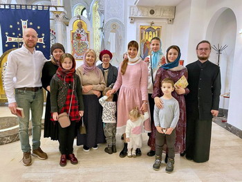 Подростковый клуб «Пилигримия»: встреча просветительского курса «Я в храме»