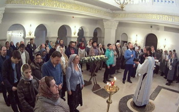 Престольный праздник в храме Сретения Господня Патриаршего центра (видео)