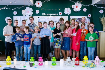 Подростки клуба «Пилигримия» приняли участие в акции «Белый цветок»