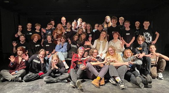 Подростковый клуб «99 овец»: встреча с подростковым театром «Пешеходный потолок»