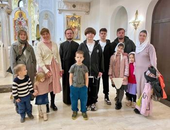 Подростковый клуб «Пилигримия»: встречи просветительского курса «Я в храме»