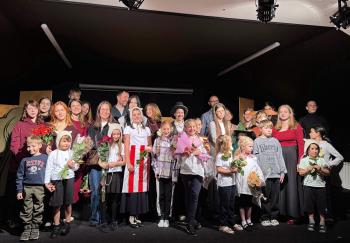 Детская театральная студия подросткового клуба «99 овец»: показ спектакля «Муми-тролль и шляпа Волшебника»