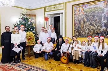 Подростковый клуб «Пилигримия»: славление Богомладенца Христа