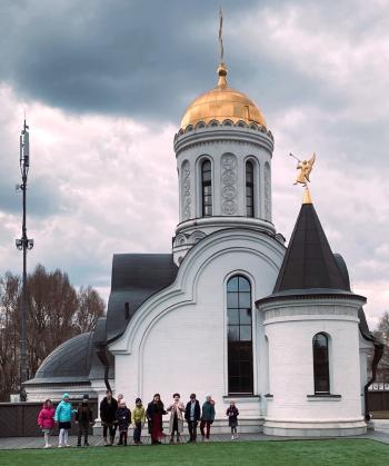 Подростковый клуб «99 овец»: гости из семейного клуба «Рождество»